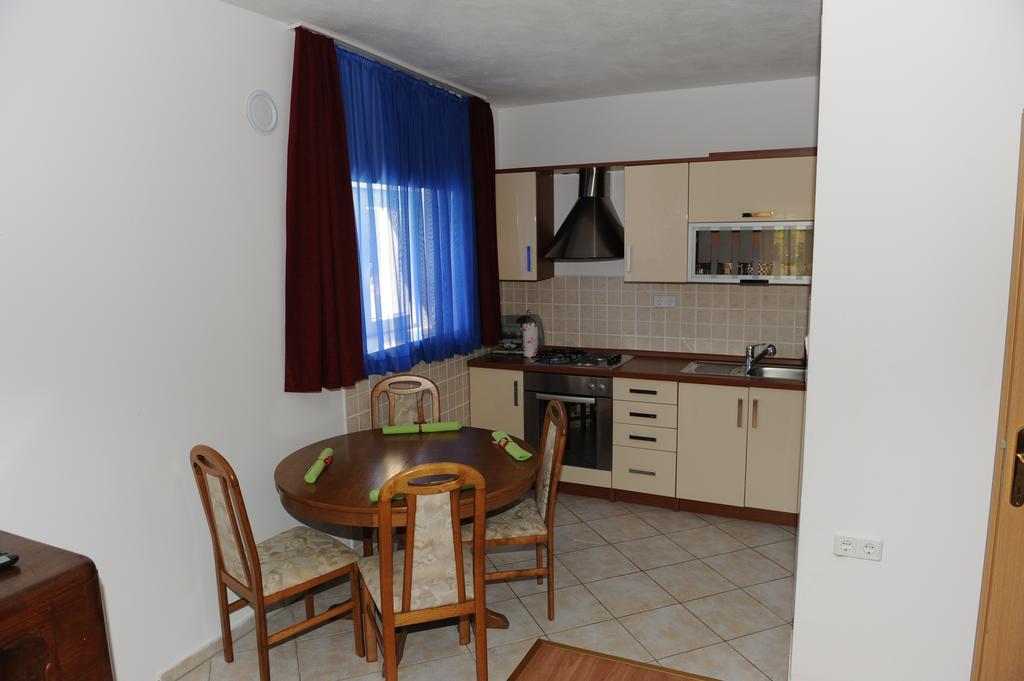 Apartment Matini Dvori Dubrava  Exterior photo